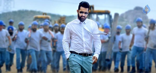 jr ntr,nanaku prematho,dictator  బుడ్డోడిని తొక్కేయమంటున్నారు!